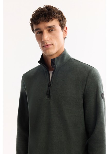 Erkek Yeşil Dik Yaka Fermuarlı Soft Touch Polar Regular Fit Sweatshirt E001068 fiyatları