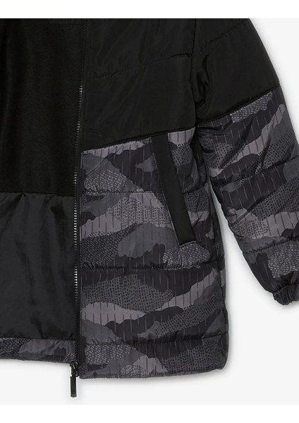 Lcw Kids Siyah Kapüşonlu Erkek Çocuk Şişme Mont modelleri