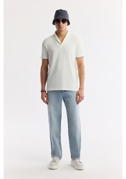 Erkek Ekru Şal Yaka Viskon Karışımlı Jakarlı Regular Fit T-Shirt A51Y1071