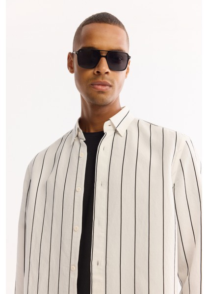 Erkek Beyaz Düğmeli Yaka Soft Touch Çizgili Comfort Fit Gömlek A52Y2101 fiyatları