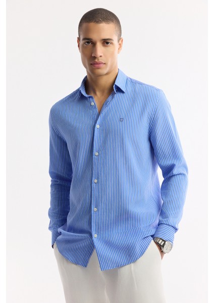 Erkek Mavi Alttan Britli Yaka Çizgili Viskon Karışımlı Comfort Fit Gömlek A51Y2128