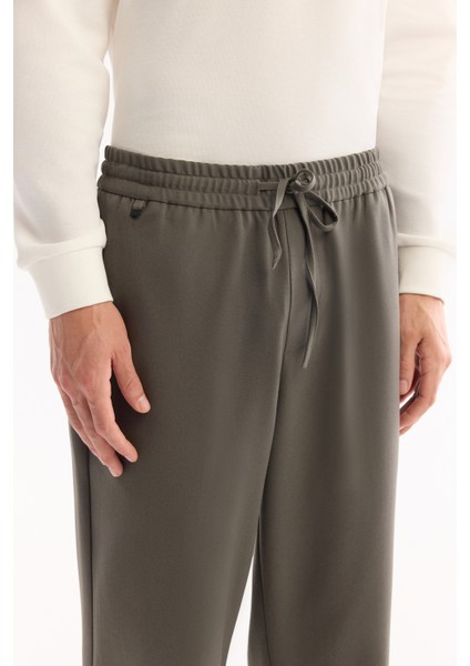 Erkek Haki Beli Lastikli Bağcıklı Kolay Ütülenen Jogger Relaxed Fit Pantolon A52Y3041 fırsatları