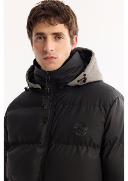 Erkek Siyah Kapüşonlu Su İtici Rüzgar Geçirmez -10°C Dayanıklı Şişme Regular Fit Mont A52Y6150 fiyatları
