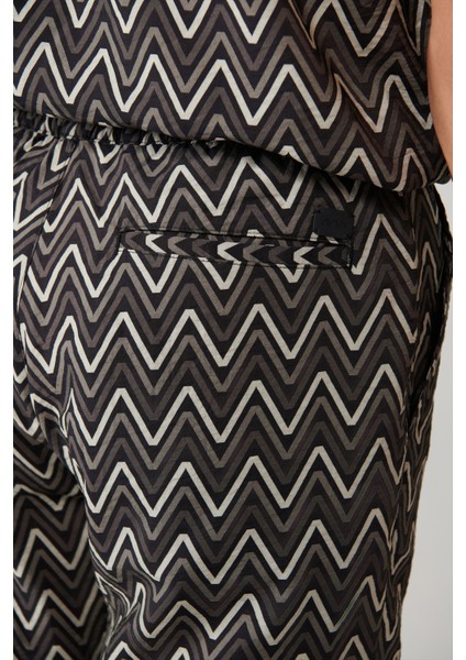 Erkek Siyah Beli Lastikli Desenli Viskon Karışımlı Etenna Relaxed Fit Şort A41Y3718