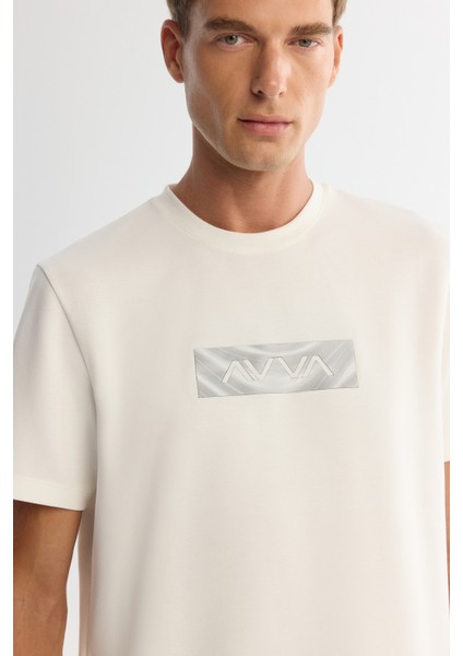 Erkek Ekru Bisiklet Yaka Baskılı Elastan Regular Fit T-Shirt A42Y1007 fiyatları