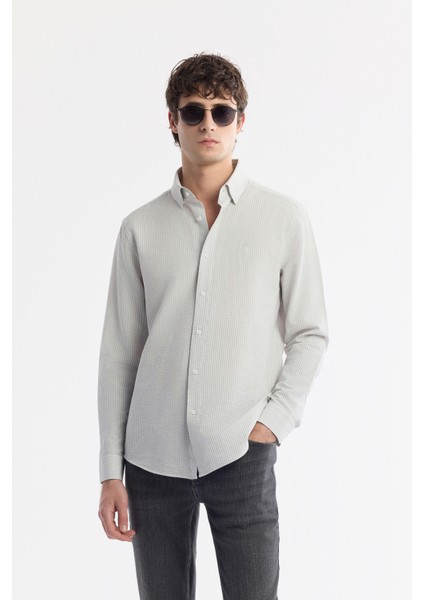 Erkek Gri Alttan Britli Yaka Çizgili Gofreli Comfort Fit Gömlek A51Y2028