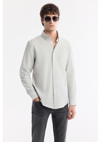 Erkek Gri Alttan Britli Yaka Çizgili Gofreli Comfort Fit Gömlek A51Y2028 indirimleri