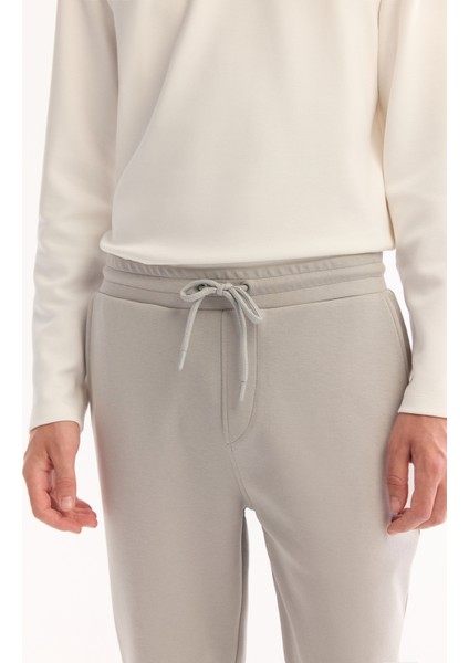 Erkek Gri Beli Lastikli Bağcıklı Pamuklu Bi-Stretch Regular Fit Eşofman Altı A52Y3403 fırsatları