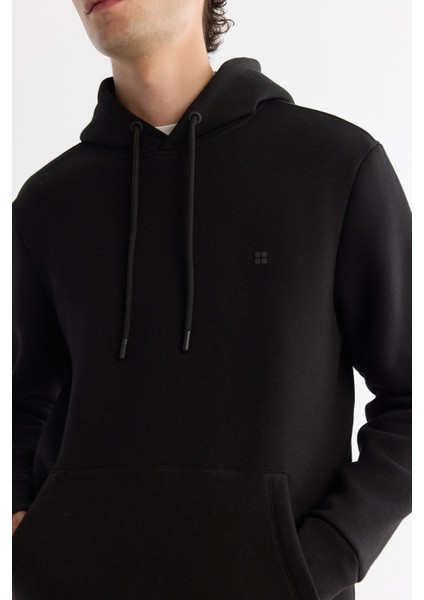 Erkek Siyah Kapüşonlu 3 İplik Şardonlu Regular Fit Sweatshirt B001103 fiyatları