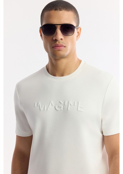 Erkek Beyaz Bisiklet Yaka Baskılı Basic Regular Fit T-Shirt A41Y1167 indirimleri