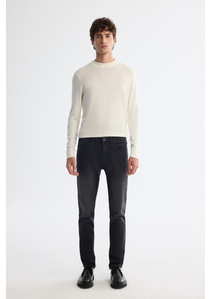 Erkek Siyah Eskitme Yıkamalı Overdy Berlin Slim Fit Jean Pantolon A42Y3511