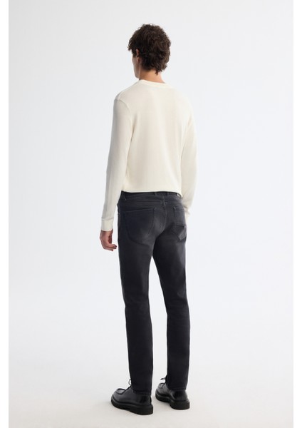 Erkek Siyah Eskitme Yıkamalı Overdy Berlin Slim Fit Jean Pantolon A42Y3511 fırsatları
