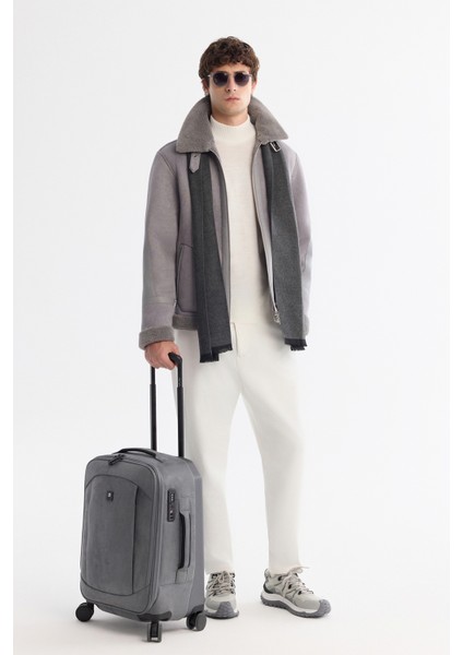 Erkek Gri Kürklü Yaka Deri Görünümlü Napa Comfort Fit Mont A42Y6128