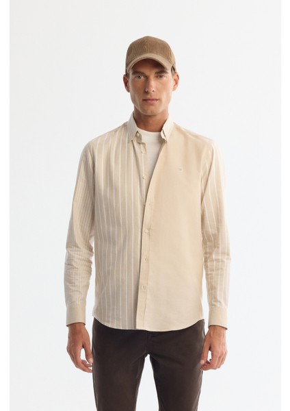 Erkek Bej Düğmeli Yaka %100 Pamuk Çizgili Regular Fit Gömlek A42Y2044