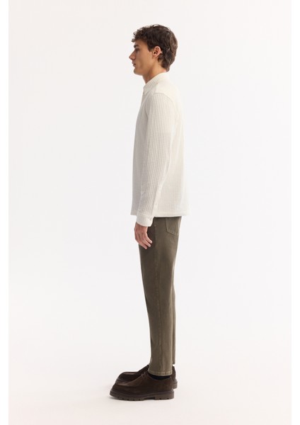 Erkek Beyaz Düğmeli Yaka %100 Pamuk Dokulu Comfort Fit Gömlek A52Y2069 modelleri