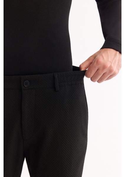 Erkek Siyah Yani Lastikli Bi-Stretch Hafif Slim Fit Pantolon A52Y3213 fırsatları