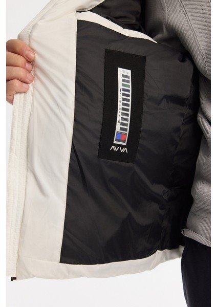 Erkek Beyaz Kapüşonlu Su İtici Rüzgar Geçirmez -5°C Dayanıklı Şişme Comfort Fit Mont B006046 fırsatları