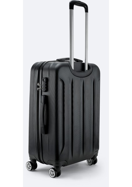 Erkek Siyah Kilitlenebilir Orta Boy Bavul B008112 fırsatları