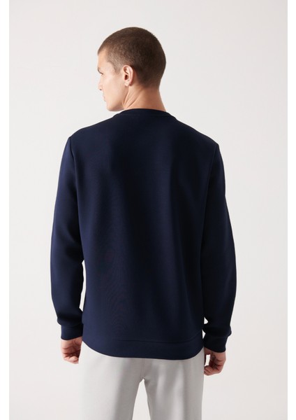 Erkek Lacivert Bisiklet Yaka Esnek Yumuşak Doku İnterlok Kumaş Regular Fit Sweatshirt B001100 fırsatları