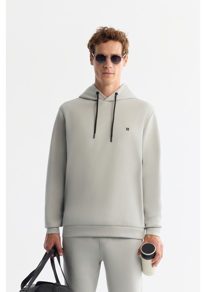 Erkek Gri Kapüşonlu Esnek Yumuşak Doku İnterlok Kumaş Basic Regular Fit Sweatshirt B001101