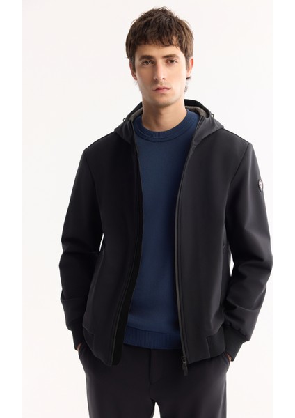 Erkek Siyah Kapüşonlu Su İtici Rüzgar Geçirmez Hafif Mevsimlik Regular Fit Mont A52Y6100 fiyatları