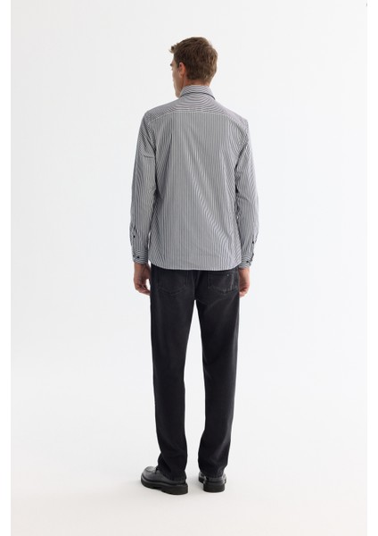 Erkek Siyah Alttan Britli Yaka Kolay Ütülenir Slim Fit Gömlek A42Y2134 fırsatları