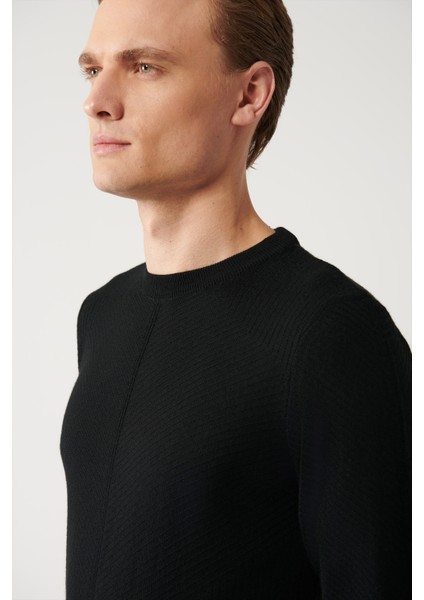 Erkek Siyah Bisiklet Yaka Desenli Kazak A32Y5188 fiyatları