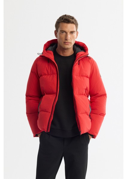 Erkek Kırmızı Kapüşonlu Su İtici Rüzgar Geçirmez -5°C Dayanıklı Şişme Comfort Fit Mont B006046