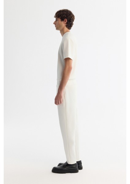 Erkek Beyaz Klasik Bel Jersey Pamuklu Carrot Fit Pantolon A42Y3061 fiyatları