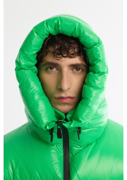 Erkek Yeşil Kapüşonlu Kaz Tüyü Su İtici Rüzgar Geçirmez -20°C Dayanıklı Şişme Mont A42Y6182