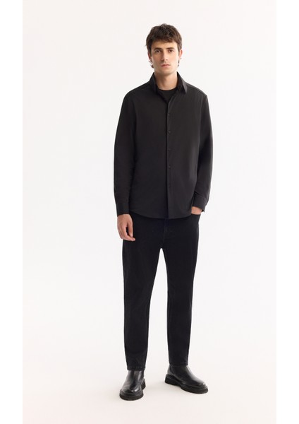 Erkek Siyah Düğmeli Yaka Hızlı Kuruyan Non-Iron Regular Fit Gömlek A52Y2107