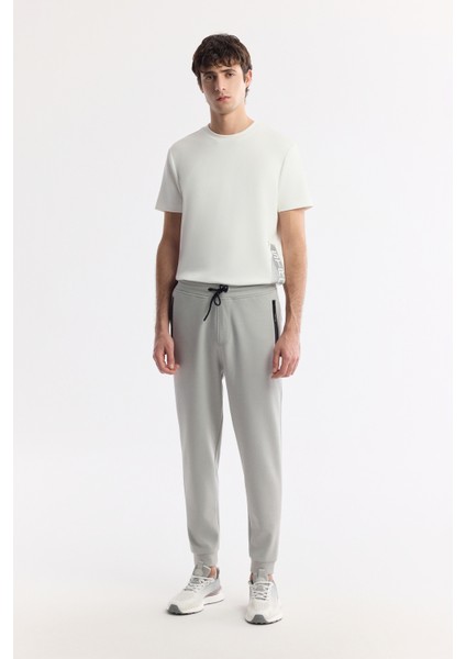 Erkek Gri Beli Lastikli Bağcıklı Bi-Stretch Regular Fit Eşofman Altı B003400