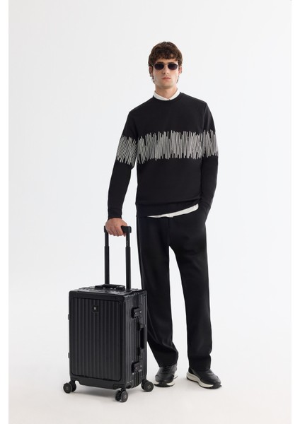 Erkek Siyah Bisiklet Yaka Sweatshirt B001203 indirimleri