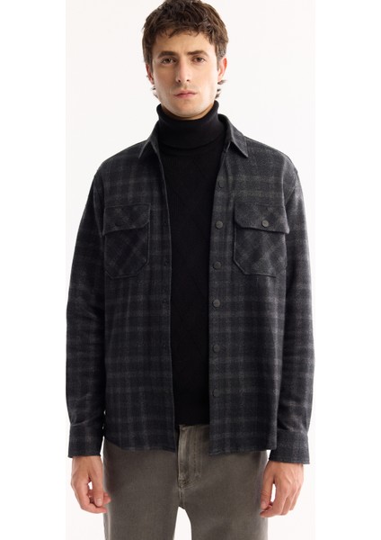 Erkek Antrasit Klasik Yaka Soft Touch Kolay Ütülenen Ekoseli Comfort Fit Gömlek Ceket A52Y2110 indirimleri