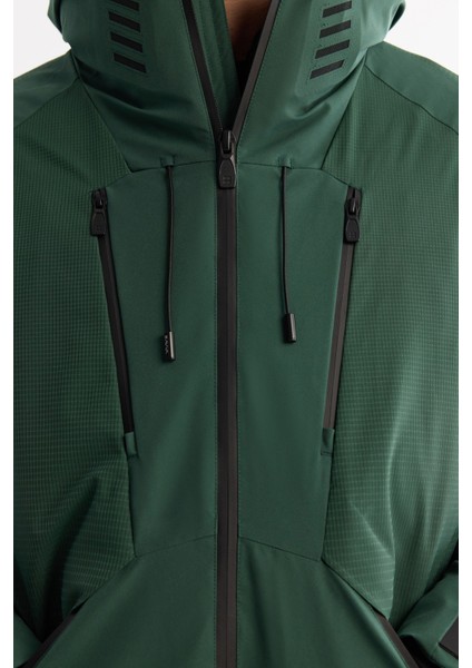 Erkek Yeşil Kapüşonlu Su İtici Rüzgar Geçirmez Kaz Tüyü Comfort Fit Mont A42Y6044
