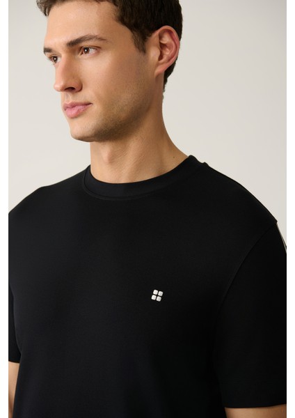 Erkek Siyah Soft Touch Bisiklet Yaka Baskılı Regular Fit T-Shirt A41Y1327 fiyatları