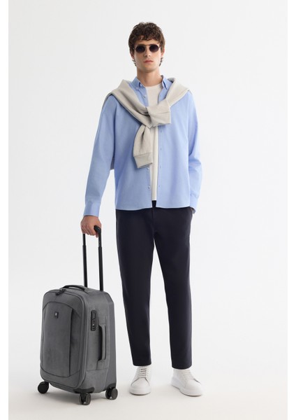 Erkek Mavi Düğmeli Yaka Hediye Kutulu %100 Pamuk Basic Regular Fit Gömlek B002034