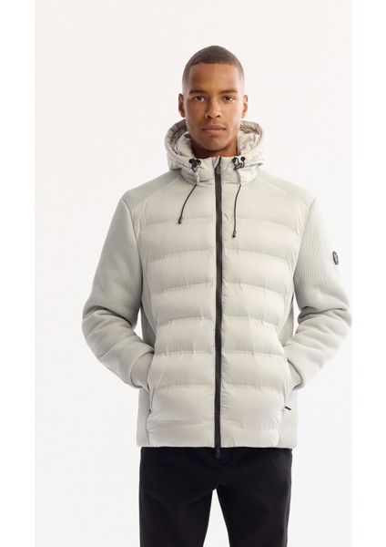 Erkek Gri Kapüşonlu Su İtici Rüzgar Geçirmez -5°C Dayanıklı Şişme Comfort Fit Mont A52Y6155