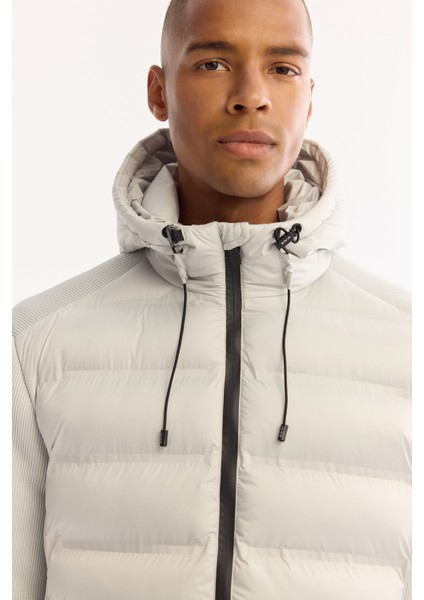 Erkek Gri Kapüşonlu Su İtici Rüzgar Geçirmez -5°C Dayanıklı Şişme Comfort Fit Mont A52Y6155 fiyatları