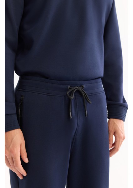 Erkek Lacivert Beli Lastikli Bağcıklı Bi-Stretch Regular Fit Eşofman Altı B003400 indirimleri