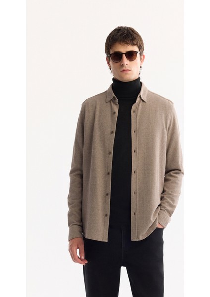 Erkek Vizon Düğmeli Yaka Pamuklu Dokulu Regular Fit Gömlek A52Y2070