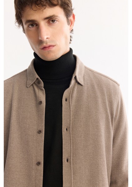 Erkek Vizon Düğmeli Yaka Pamuklu Dokulu Regular Fit Gömlek A52Y2070