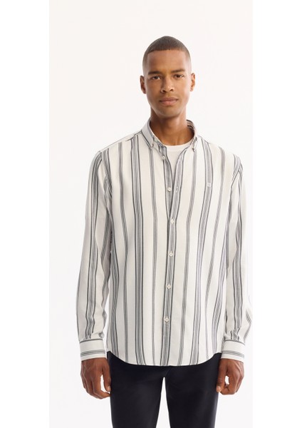 Erkek Lacivert Düğmeli Yaka Soft Touch Çizgili Comfort Fit Gömlek A52Y2057