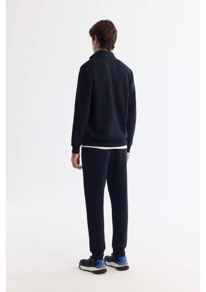 Erkek Lacivert Dik Yaka Fermuarlı 3 İplik Şardonlu Regular Fit Sweatshirt E001020 fırsatları