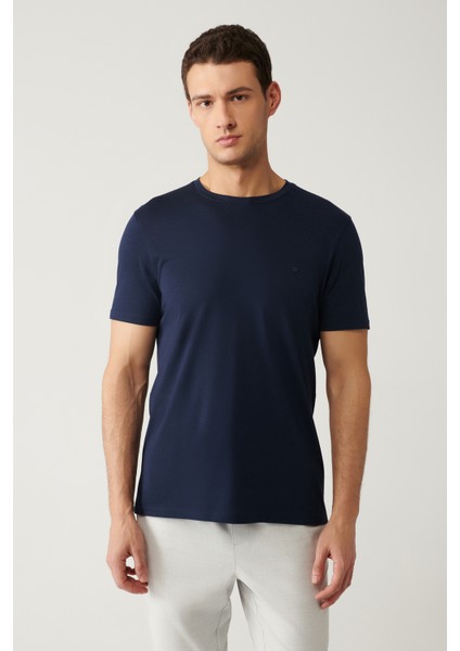 Erkek Lacivert Bisiklet Yaka Soft Touch Basic Regular Fit T-Shirt B001171 modelleri