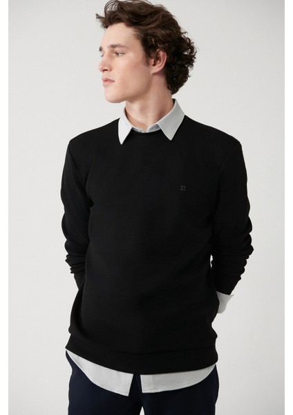 Erkek Siyah Bisiklet Yaka Esnek Yumuşak Doku İnterlok Kumaş Regular Fit Sweatshirt B001100