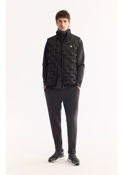 Erkek Siyah Dik Yaka Su İtici Rüzgar Geçirmez Hafif Şişme Comfort Fit Yelek A52Y6583