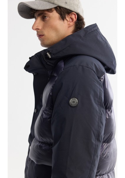 Erkek Lacivert Kapüşonlu Su İtici Rüzgar Geçirmez Parlak Şişme Comfort Fit Mont A42Y6104 fiyatları