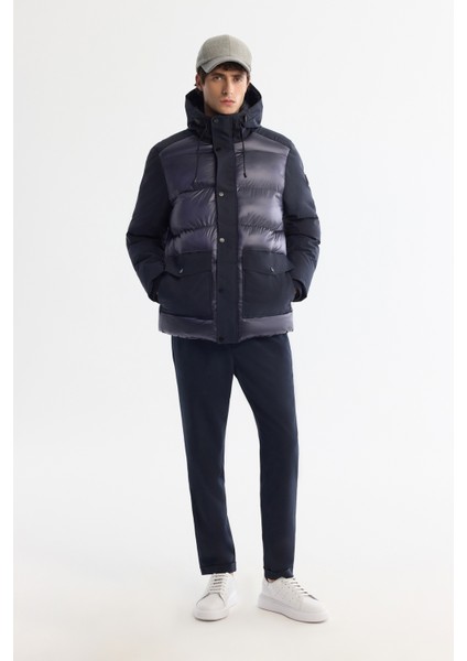 Erkek Lacivert Kapüşonlu Su İtici Rüzgar Geçirmez Parlak Şişme Comfort Fit Mont A42Y6104