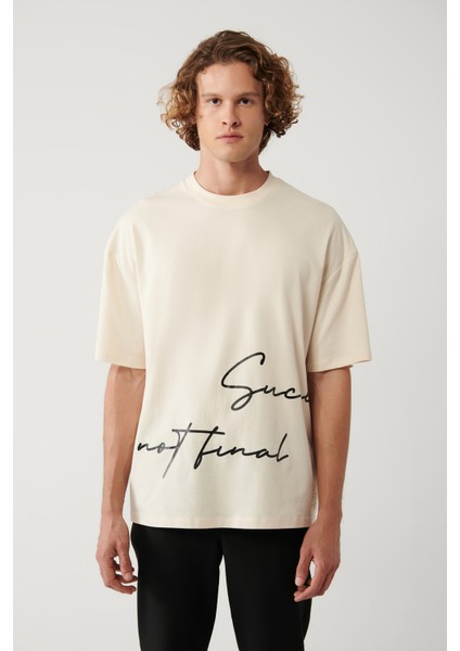 Erkek Bej %100 Pamuk Bisiklet Yaka Baskılı Oversize Fit T-Shirt A41Y1038 modelleri